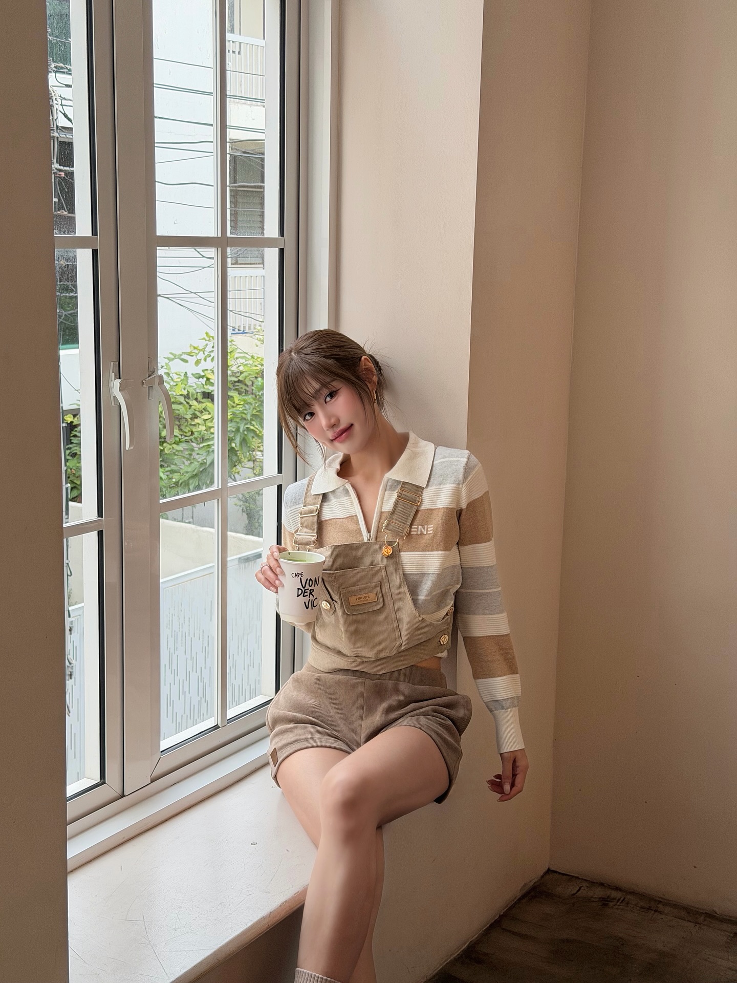 เฟย์ - พรปวีณ์ นีระสิงห์