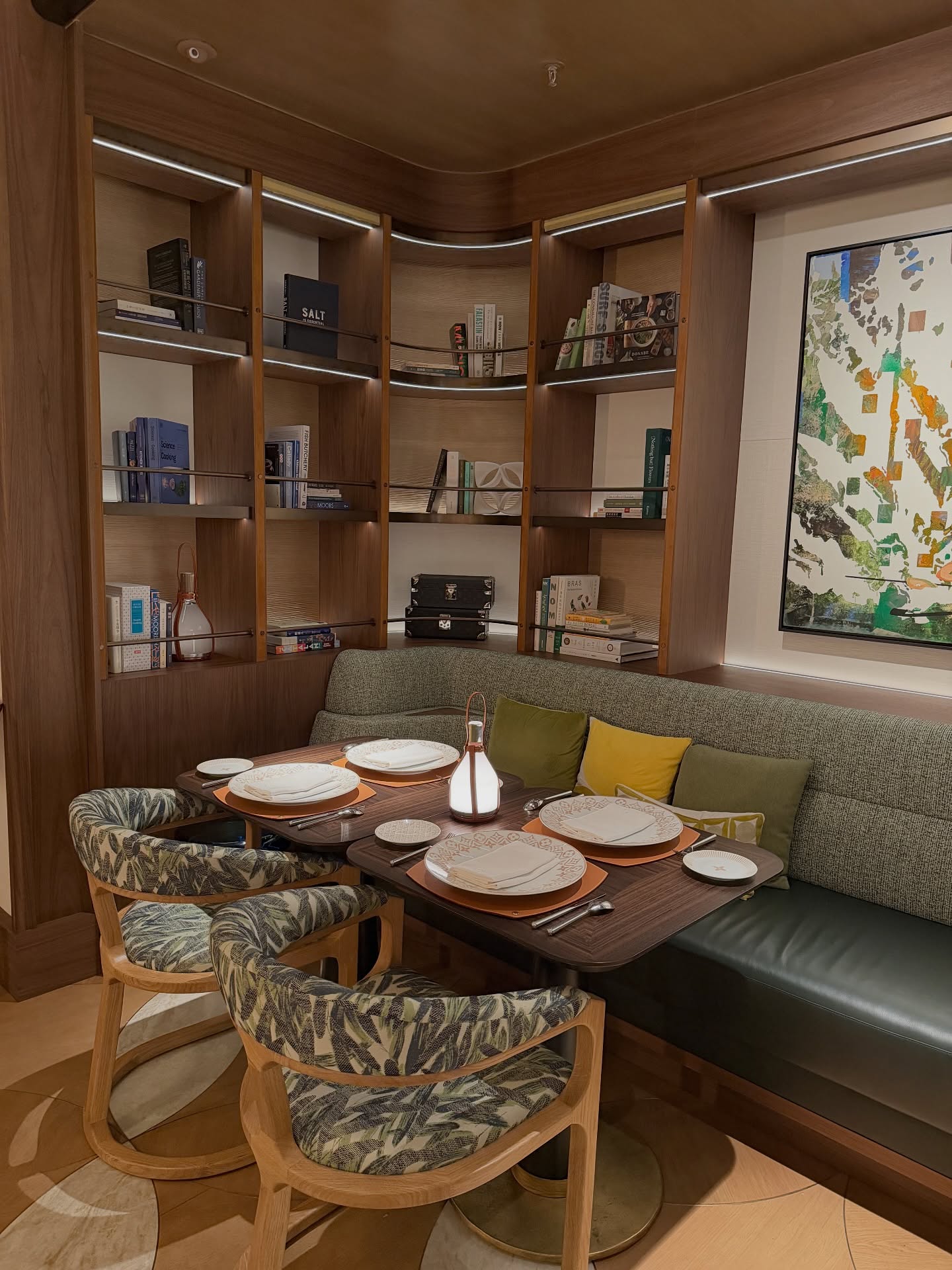 เฟย์ - พรปวีณ์ นีระสิงห์