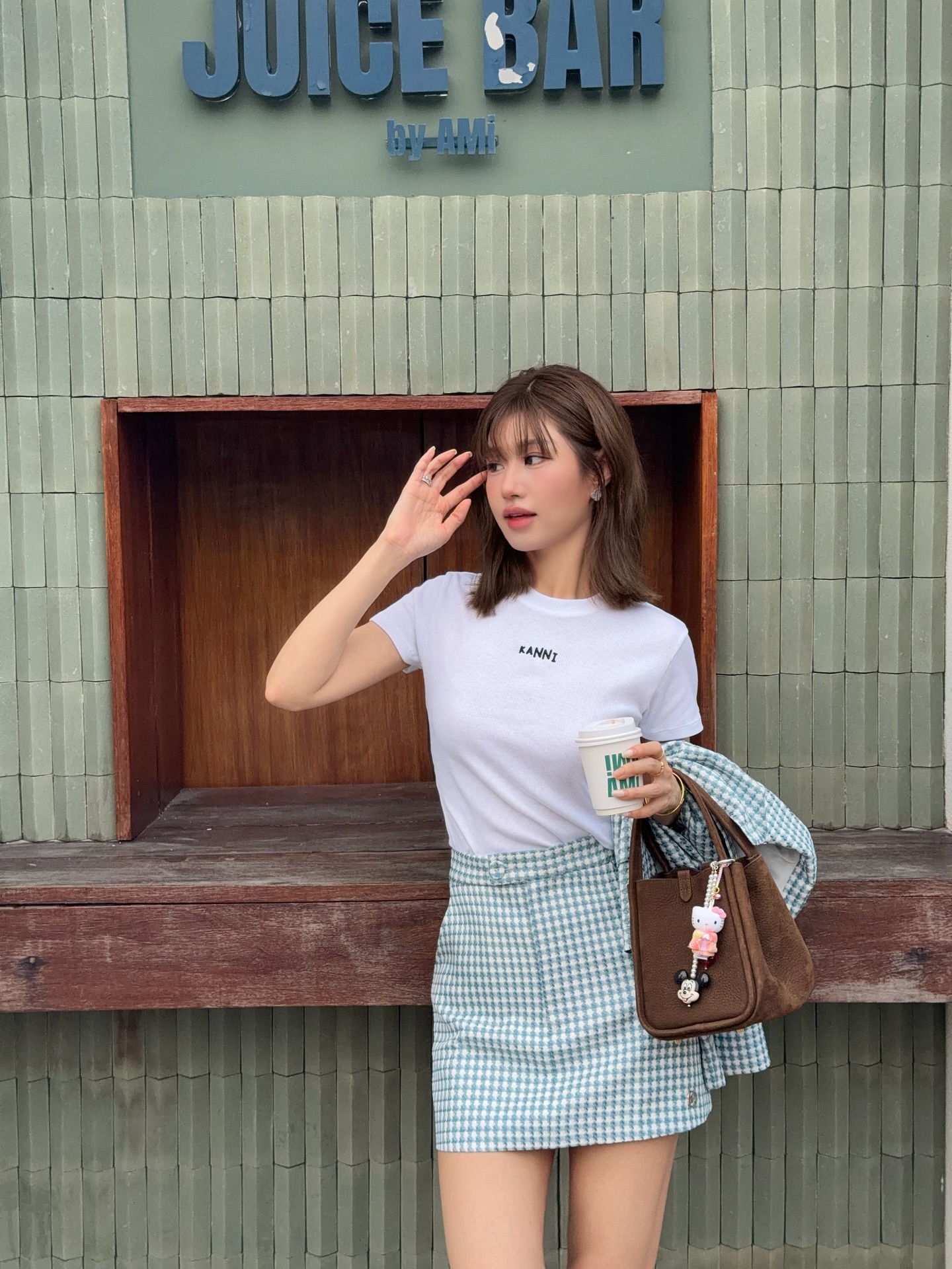 เฟย์ - พรปวีณ์ นีระสิงห์