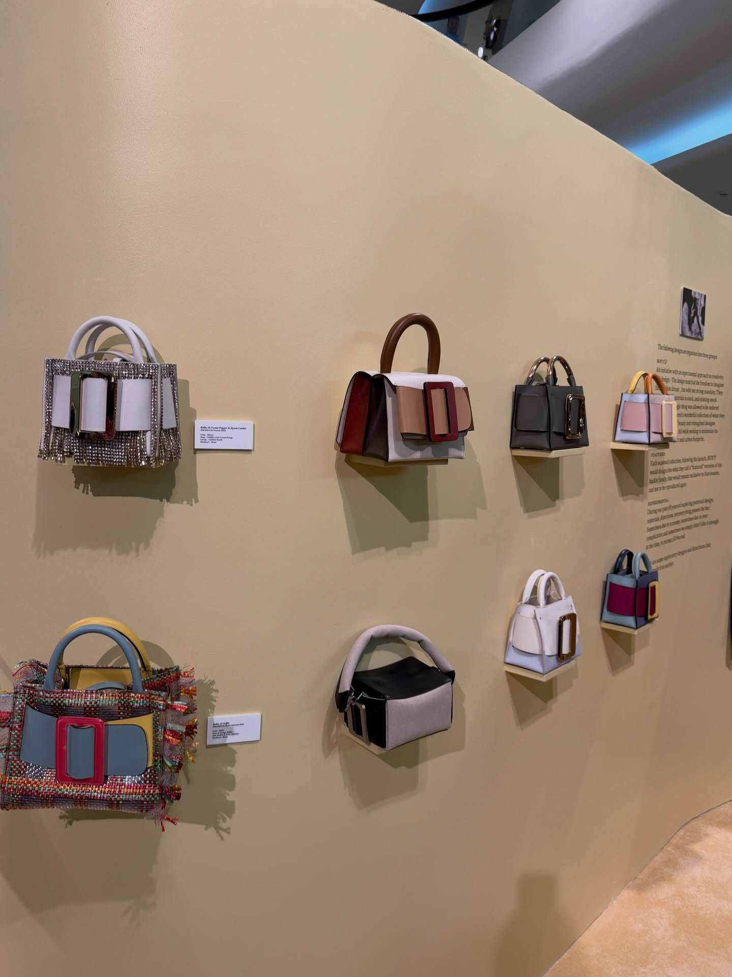 เฟย์ - พรปวีณ์ นีระสิงห์