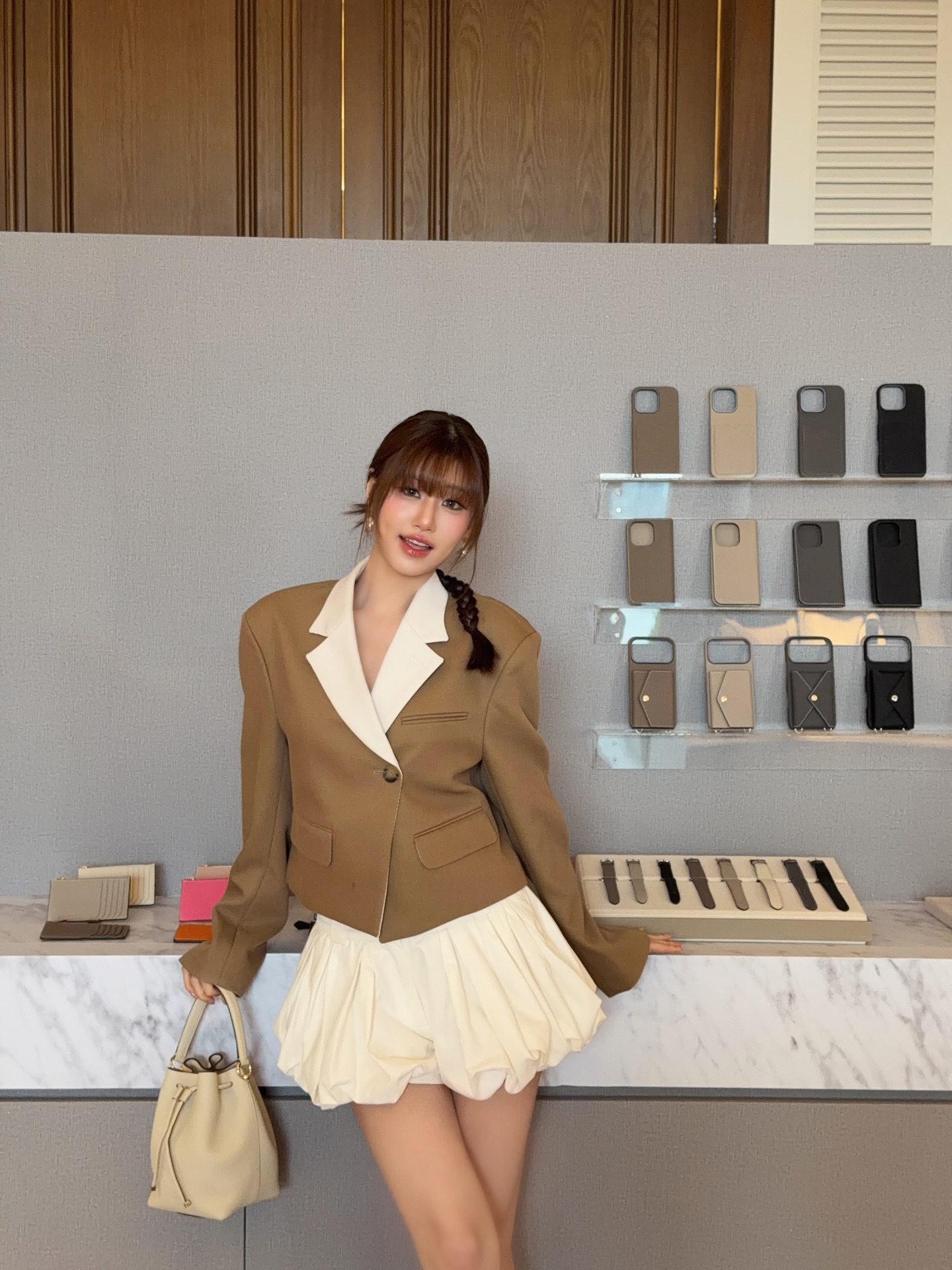 เฟย์ - พรปวีณ์ นีระสิงห์