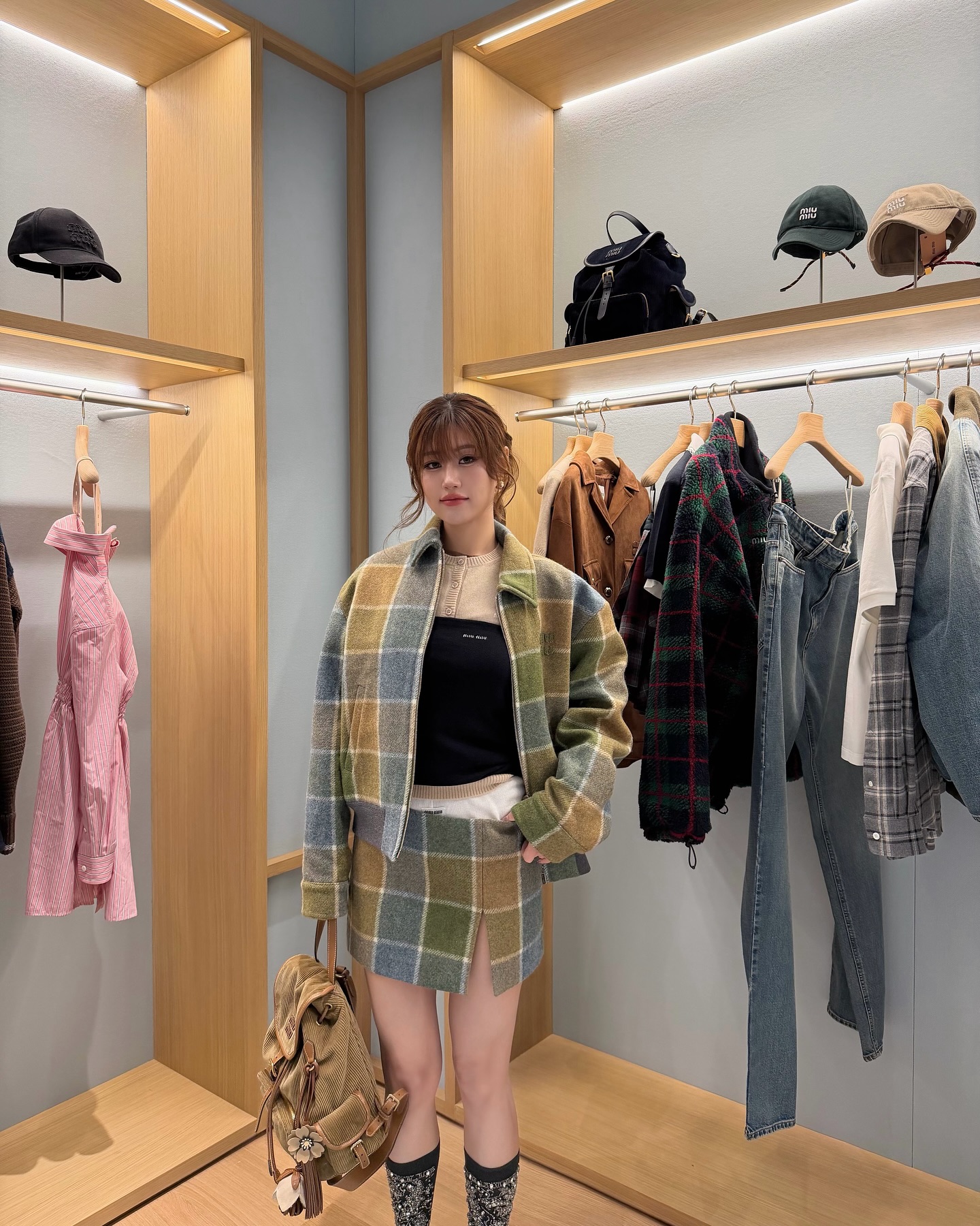 เฟย์ - พรปวีณ์ นีระสิงห์