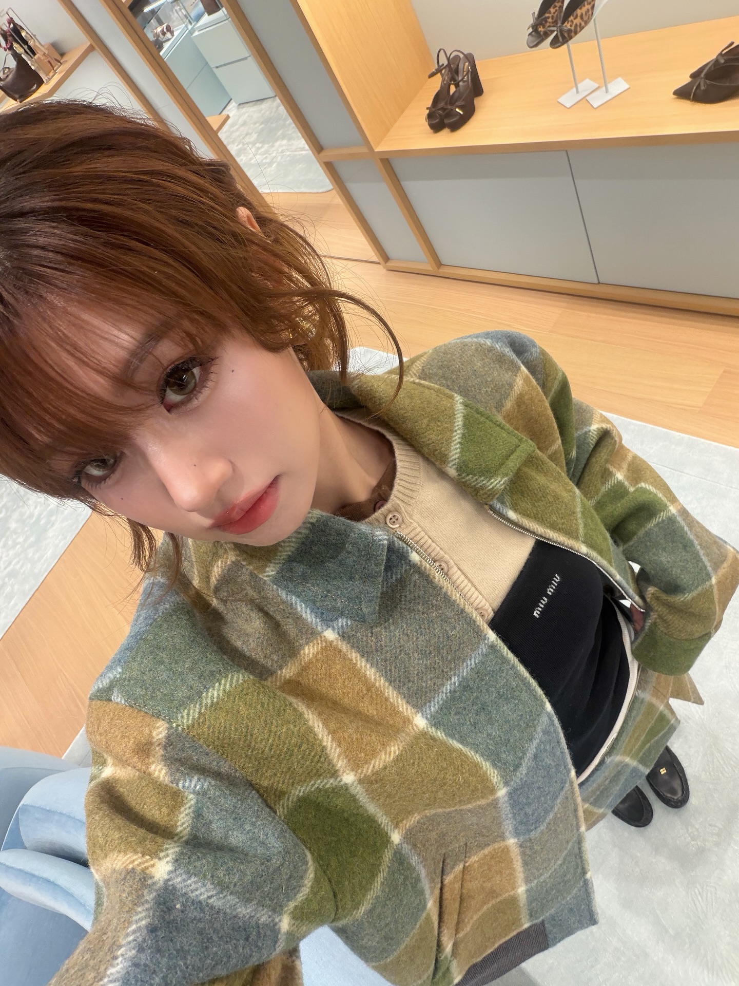 เฟย์ - พรปวีณ์ นีระสิงห์