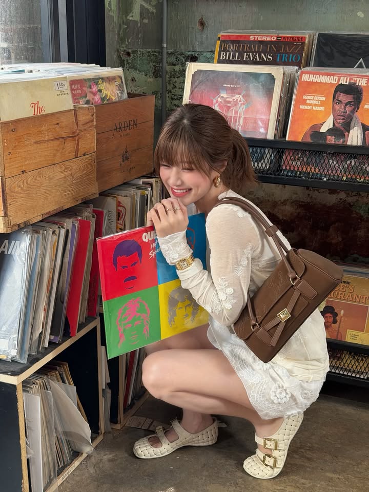 เฟย์ - พรปวีณ์ นีระสิงห์