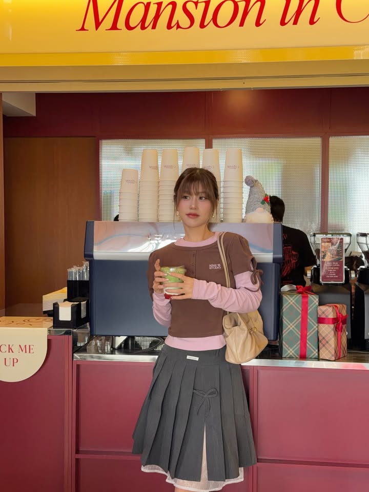 เฟย์ - พรปวีณ์ นีระสิงห์