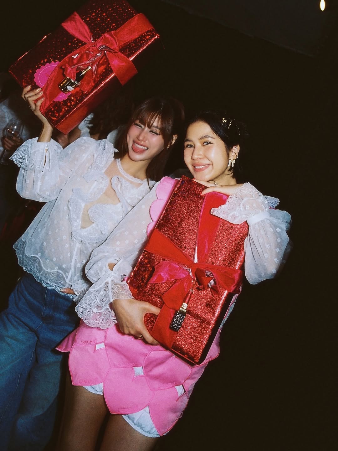 เฟย์ - พรปวีณ์ นีระสิงห์