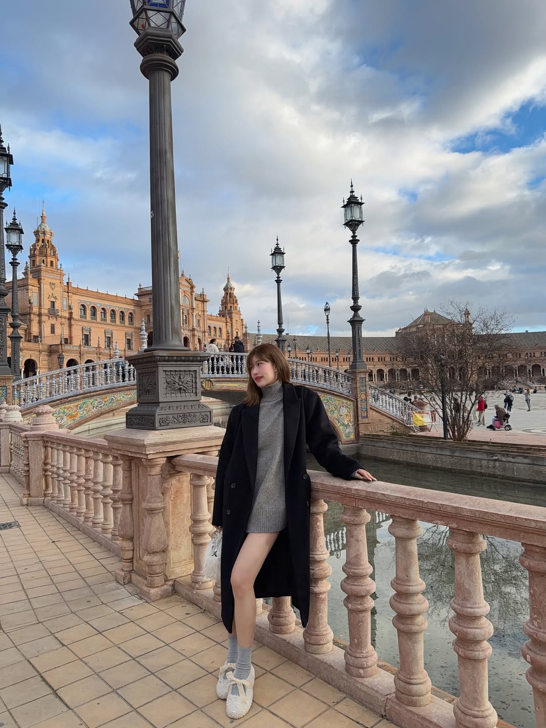 เฟย์ - พรปวีณ์ นีระสิงห์