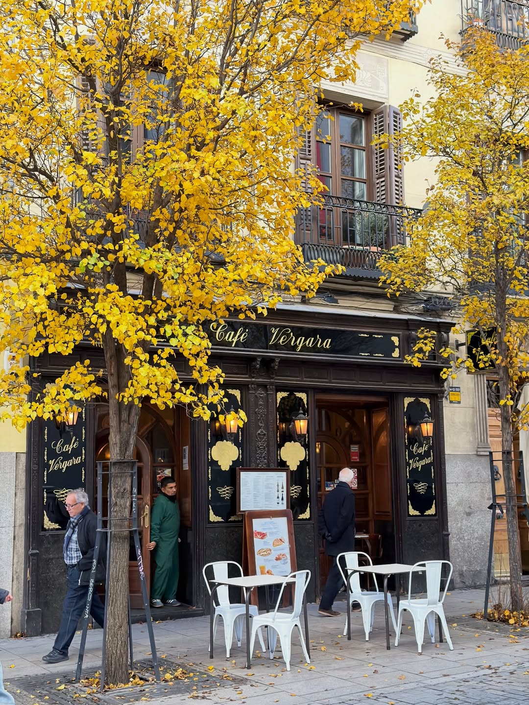 เฟย์ - พรปวีณ์ นีระสิงห์