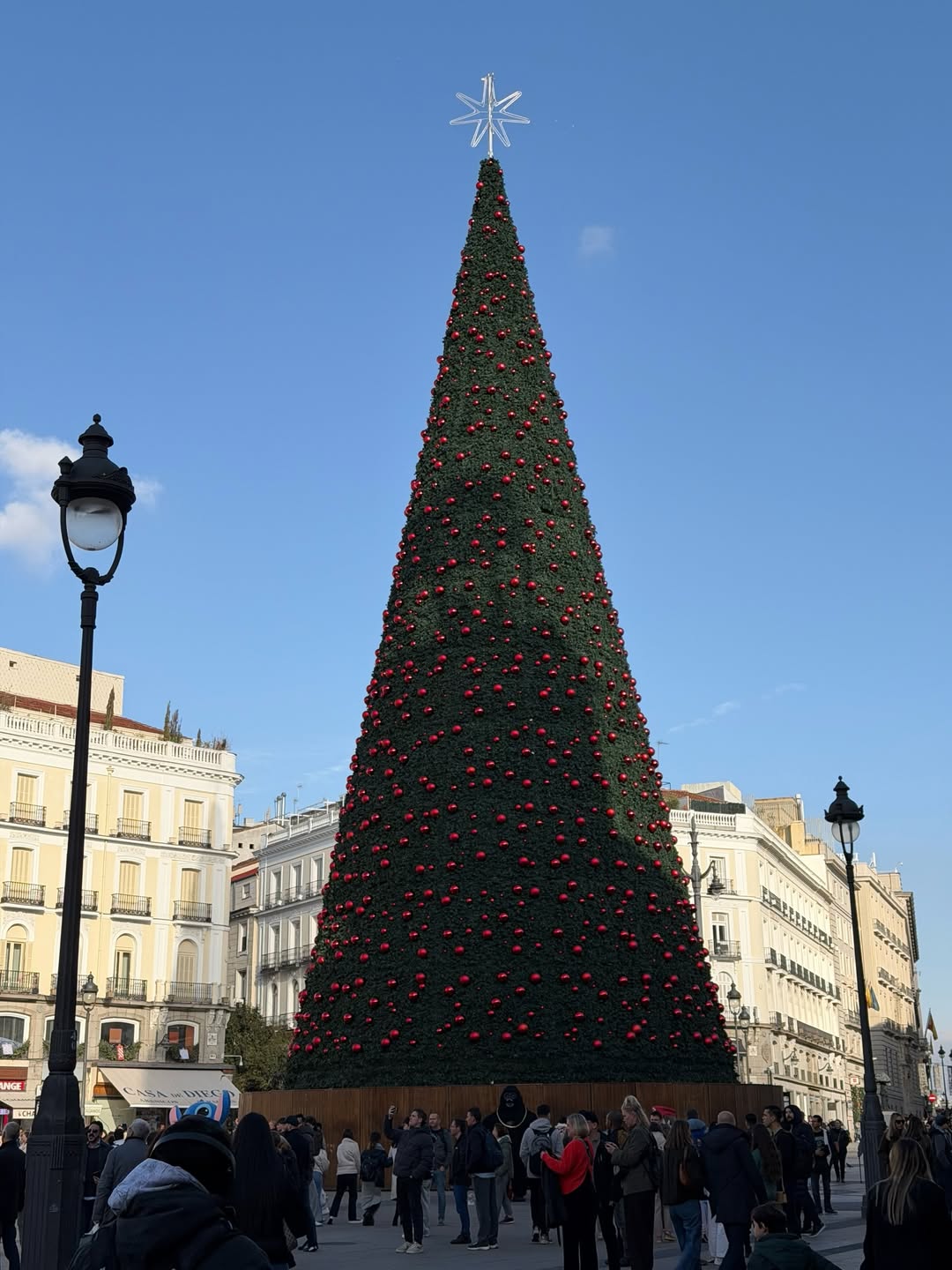 เฟย์ - พรปวีณ์ นีระสิงห์