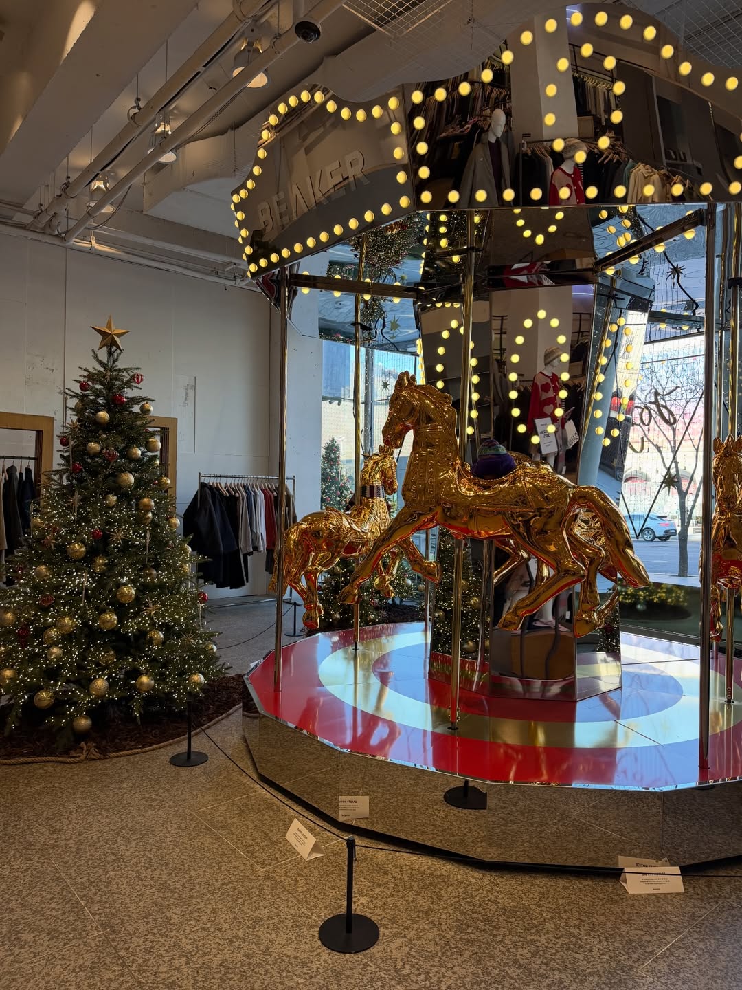 เฟย์ - พรปวีณ์ นีระสิงห์