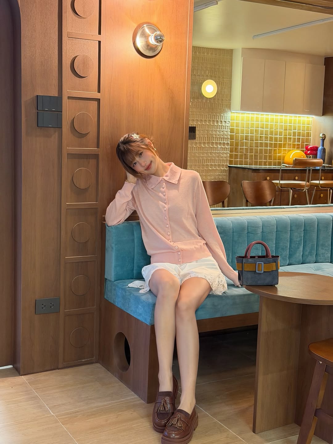 เฟย์ - พรปวีณ์ นีระสิงห์