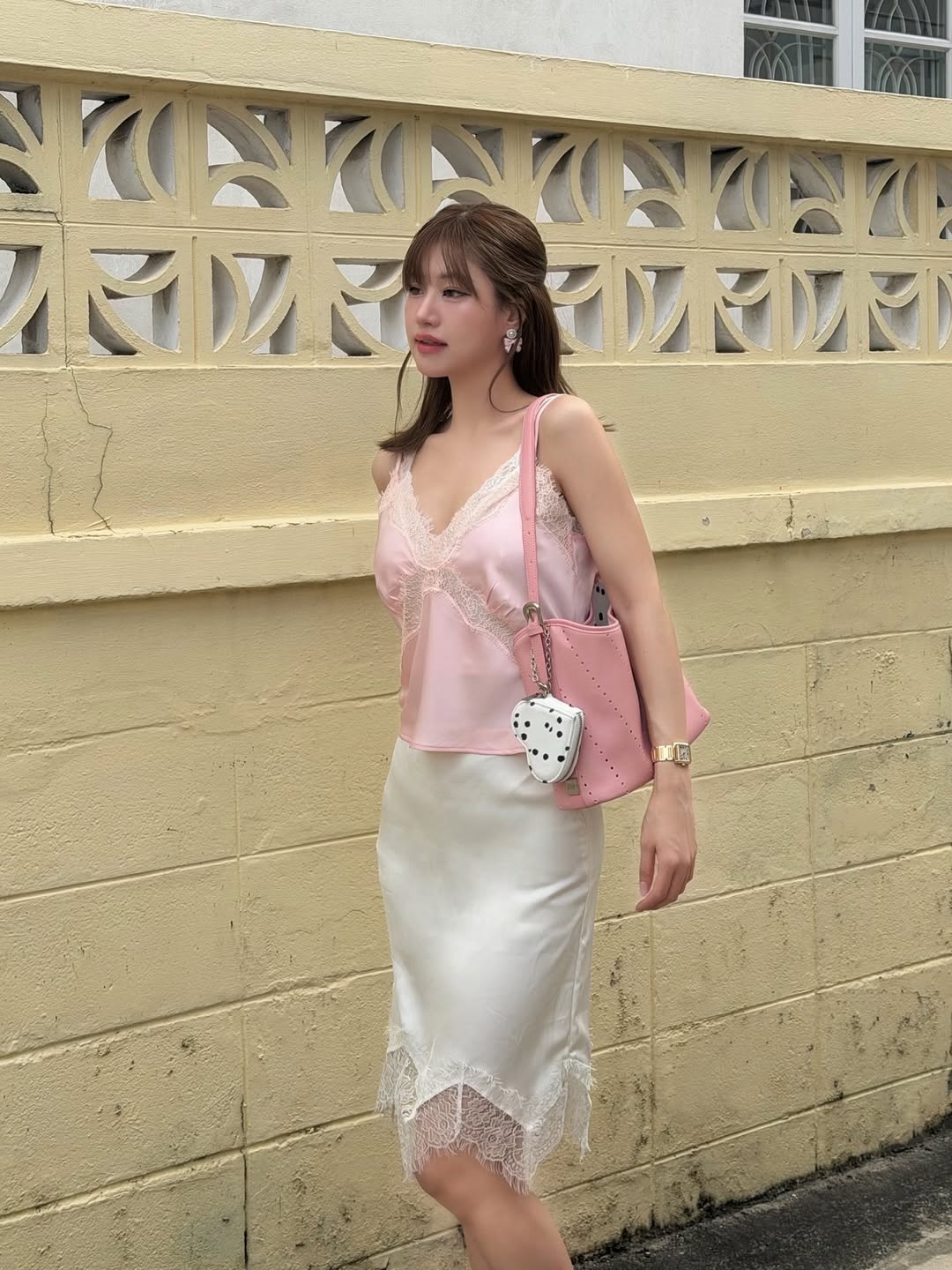 เฟย์ - พรปวีณ์ นีระสิงห์