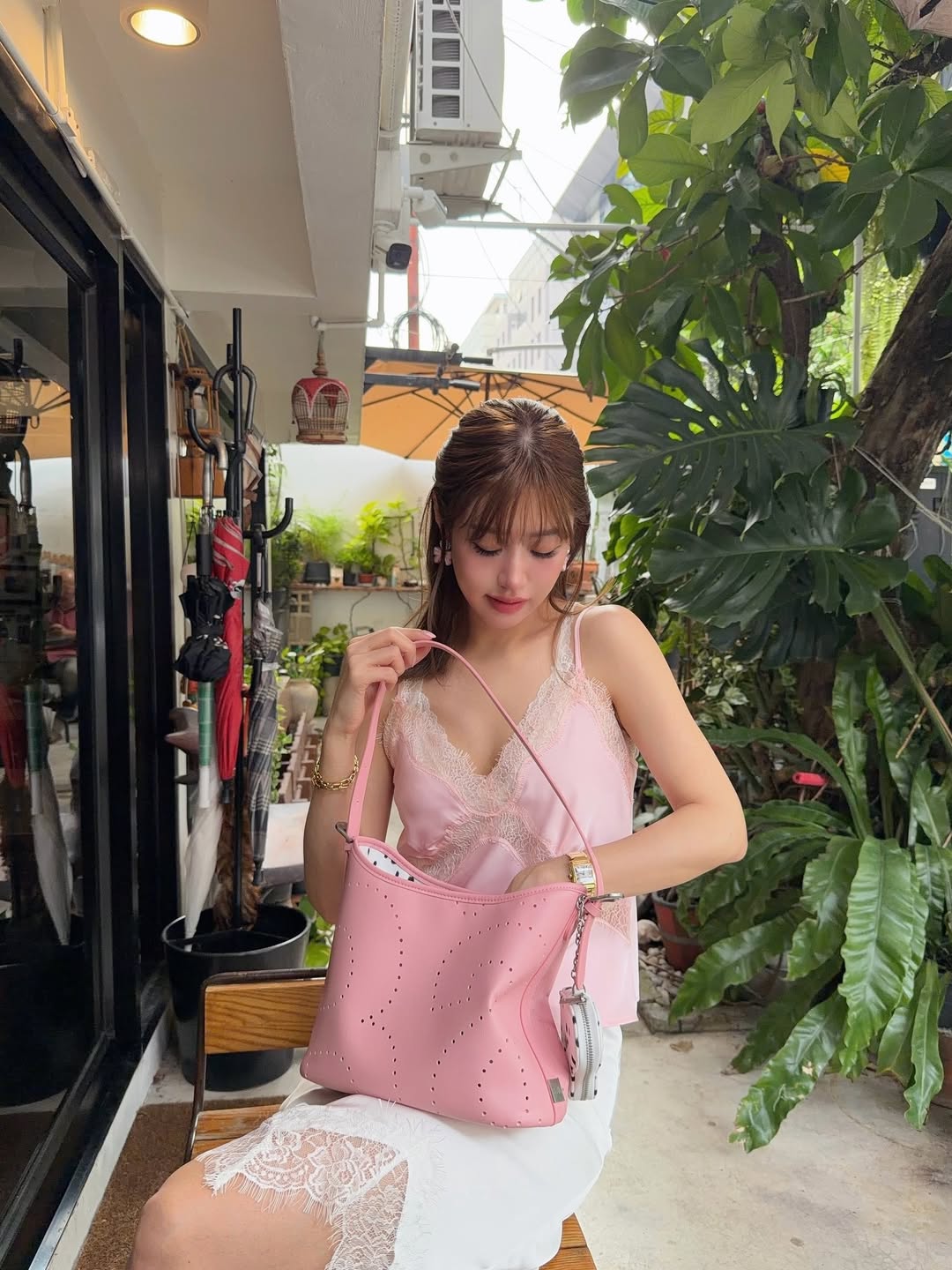 เฟย์ - พรปวีณ์ นีระสิงห์