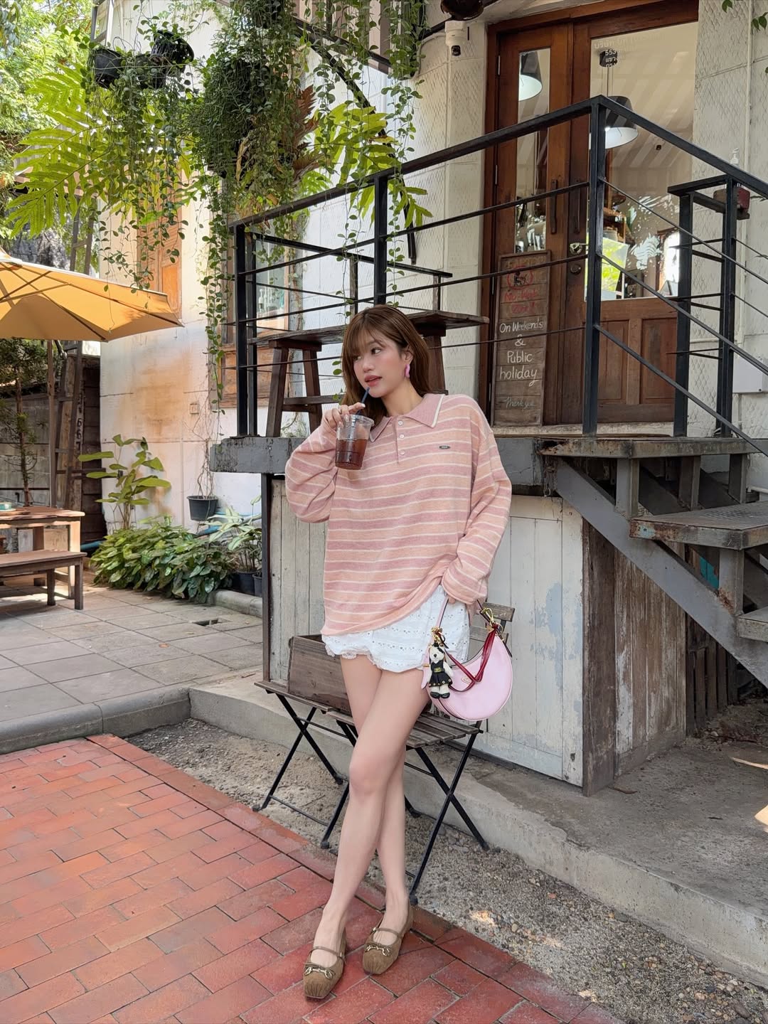 เฟย์ - พรปวีณ์ นีระสิงห์