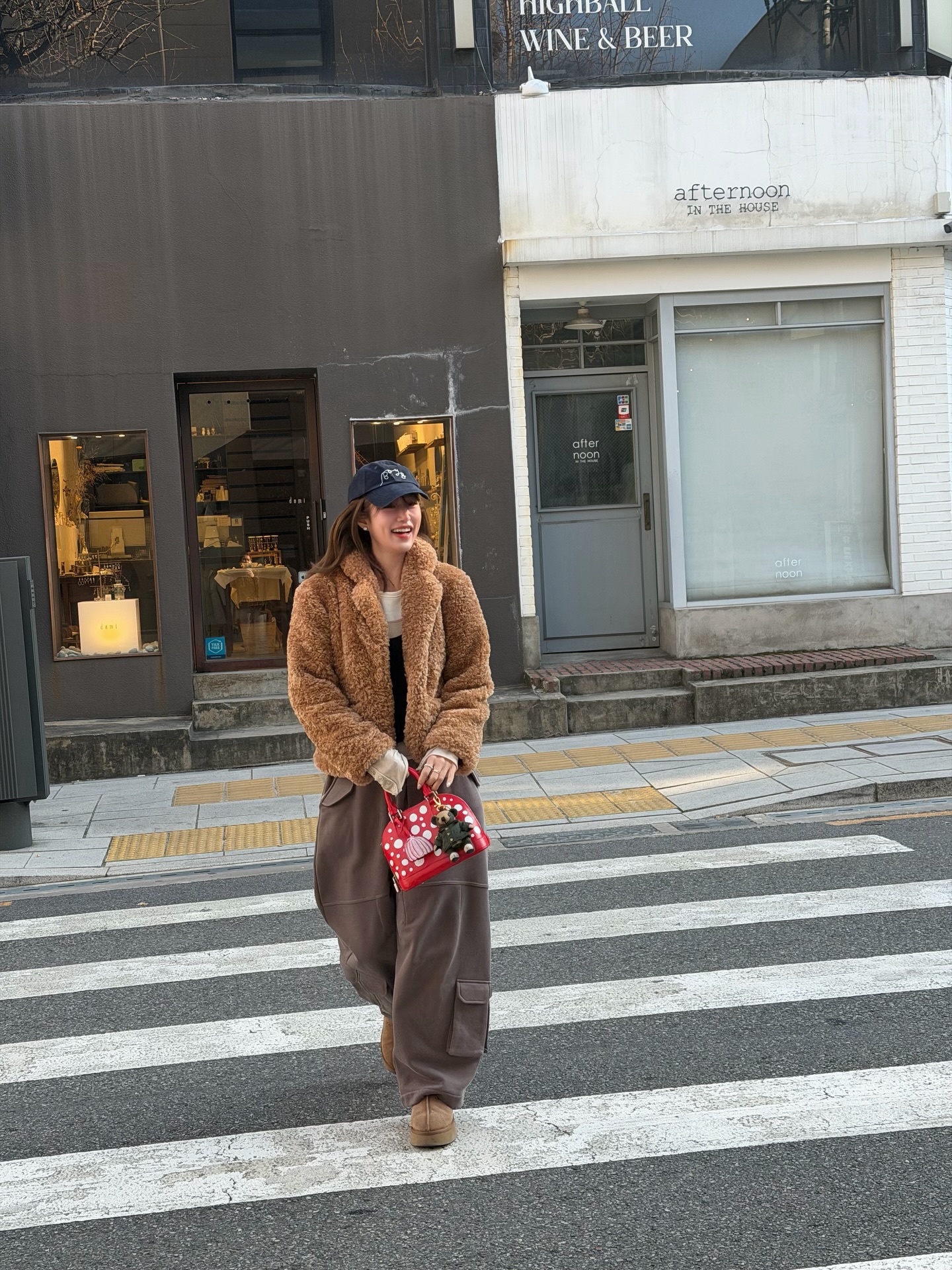 เฟย์ - พรปวีณ์ นีระสิงห์