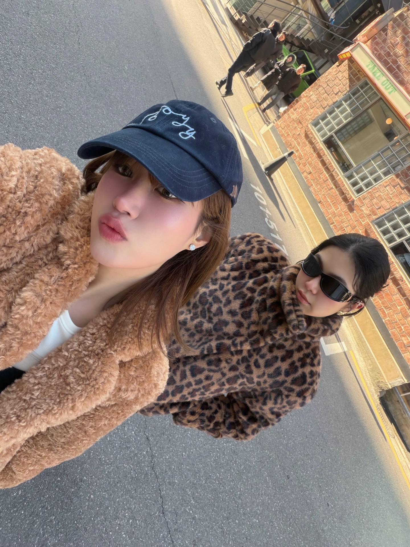 เฟย์ - พรปวีณ์ นีระสิงห์