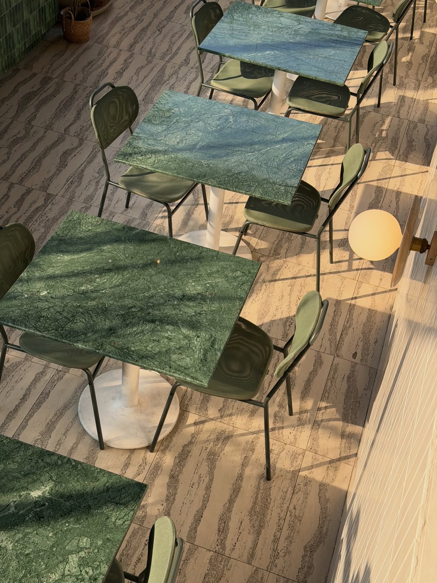 เฟย์ - พรปวีณ์ นีระสิงห์