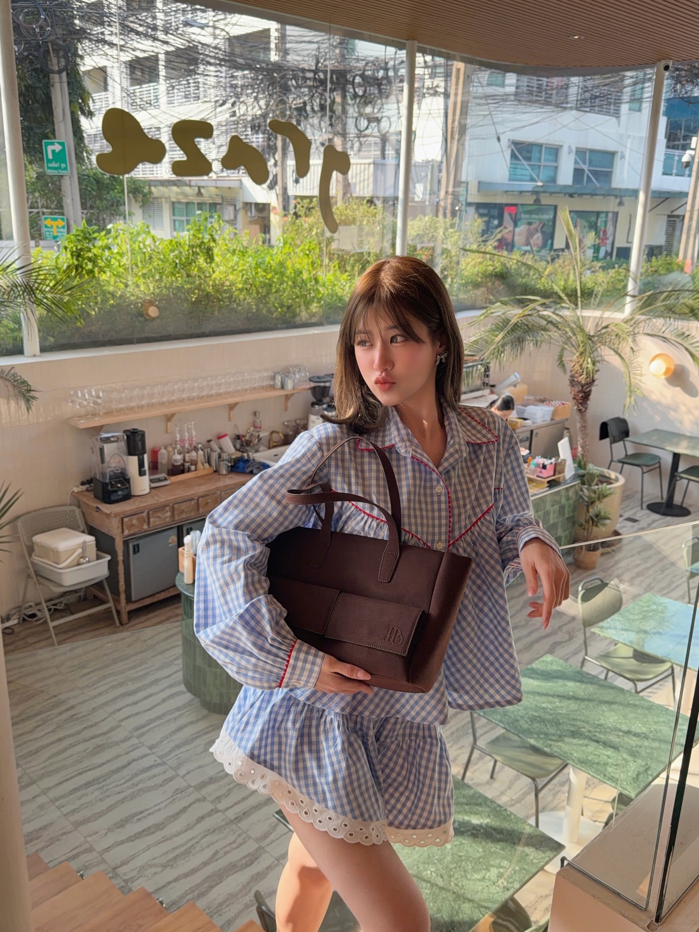 เฟย์ - พรปวีณ์ นีระสิงห์