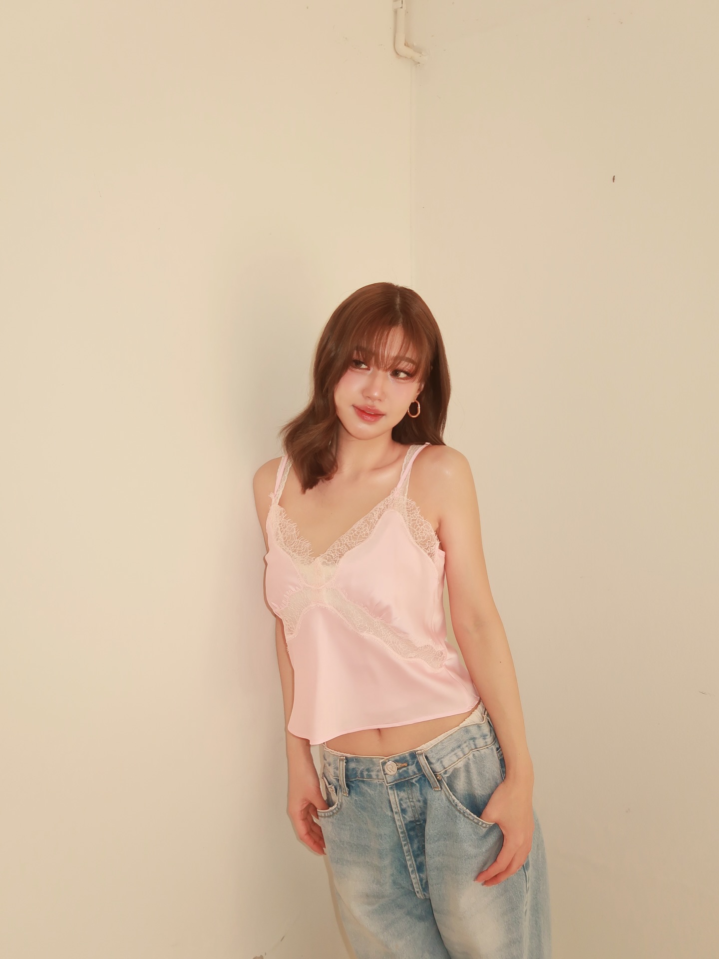 เฟย์ - พรปวีณ์ นีระสิงห์