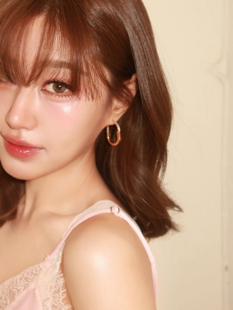 เฟย์ - พรปวีณ์ นีระสิงห์