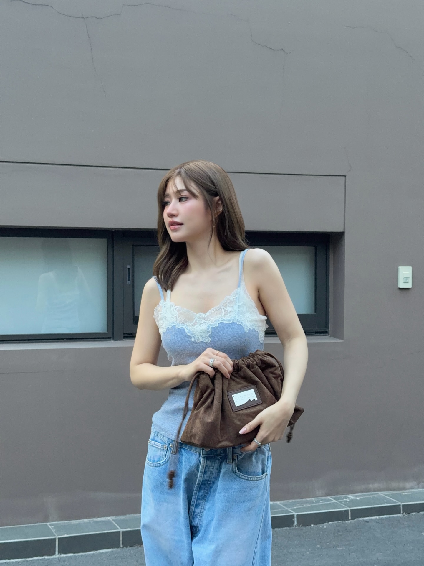 เฟย์ - พรปวีณ์ นีระสิงห์