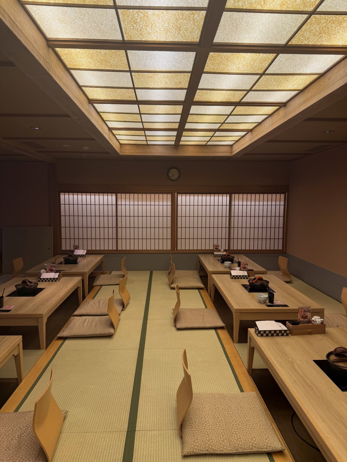 เฟย์ - พรปวีณ์ นีระสิงห์