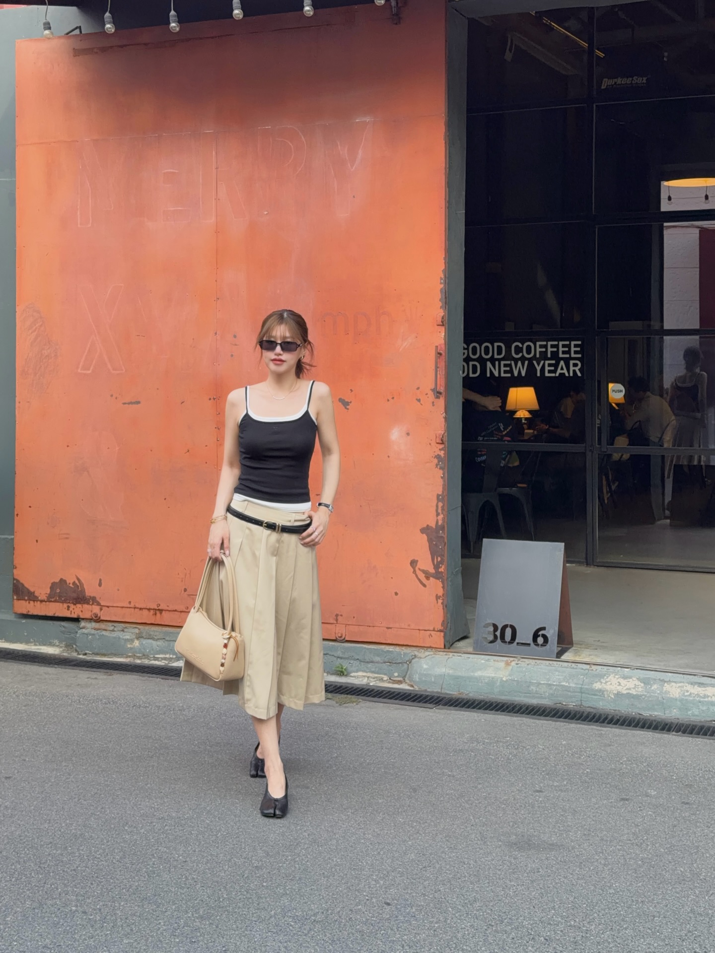 เฟย์ - พรปวีณ์ นีระสิงห์