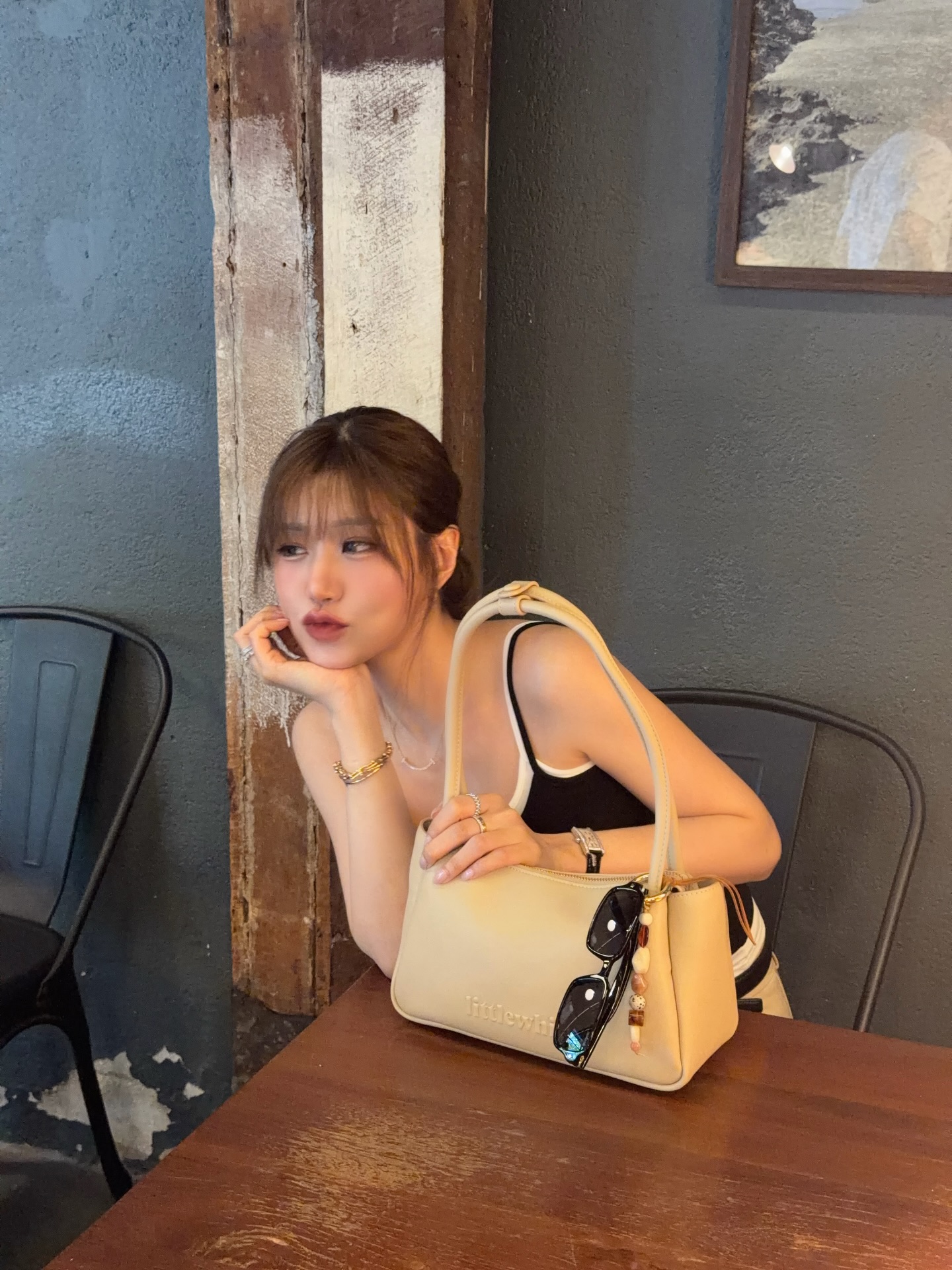 เฟย์ - พรปวีณ์ นีระสิงห์