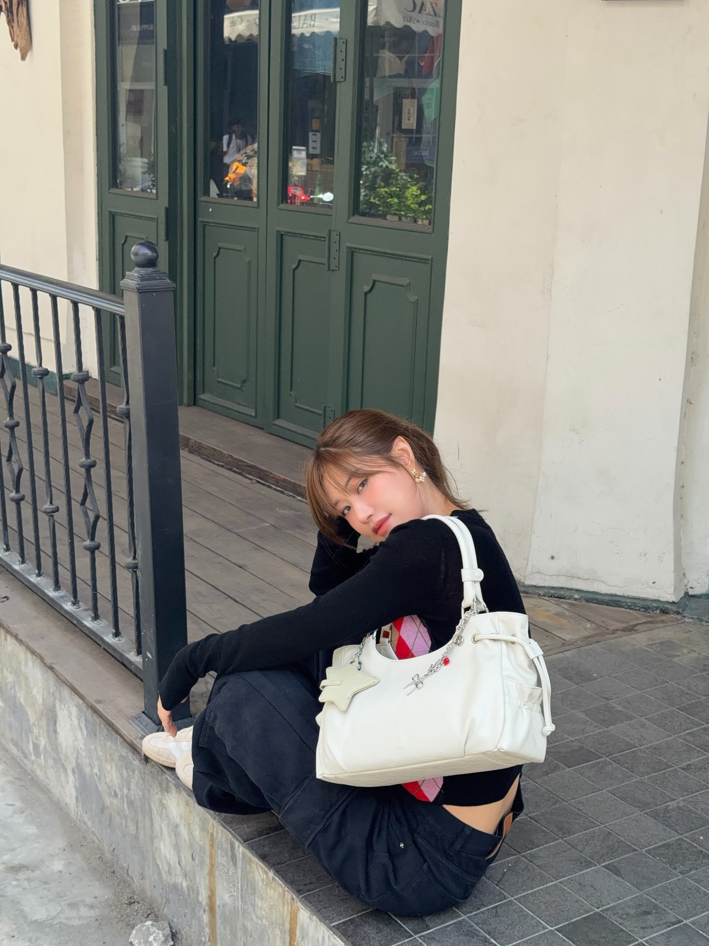 เฟย์ - พรปวีณ์ นีระสิงห์