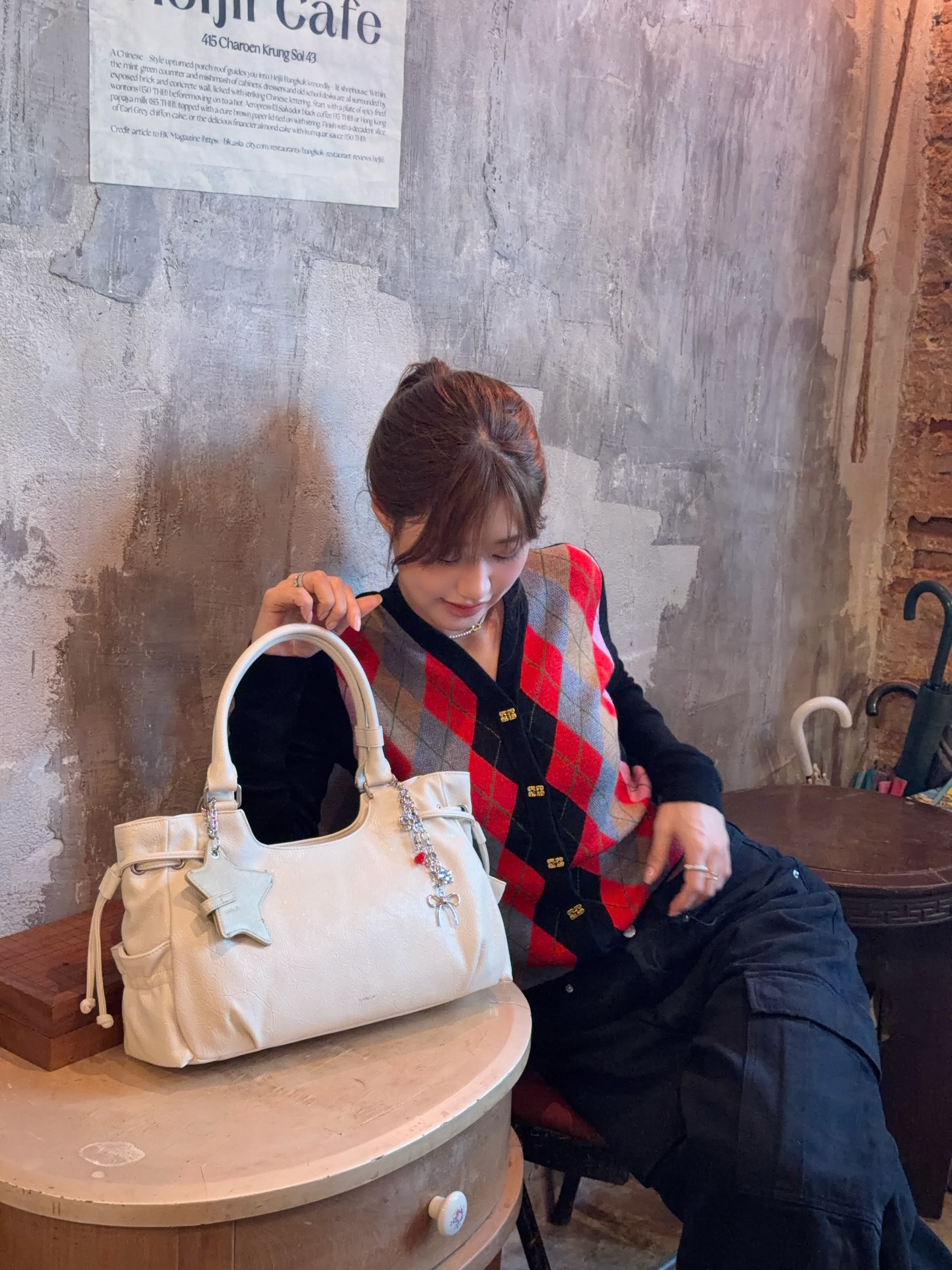 เฟย์ - พรปวีณ์ นีระสิงห์