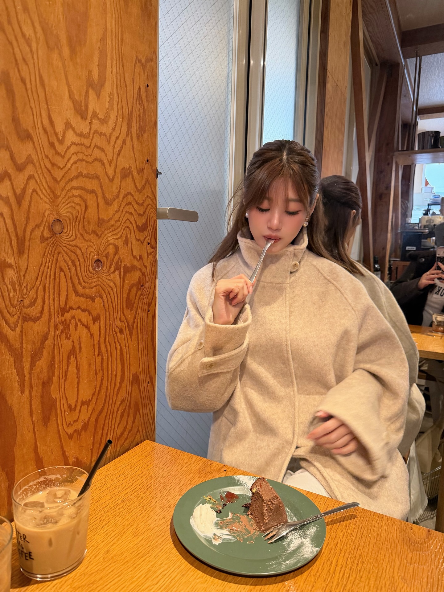 เฟย์ - พรปวีณ์ นีระสิงห์