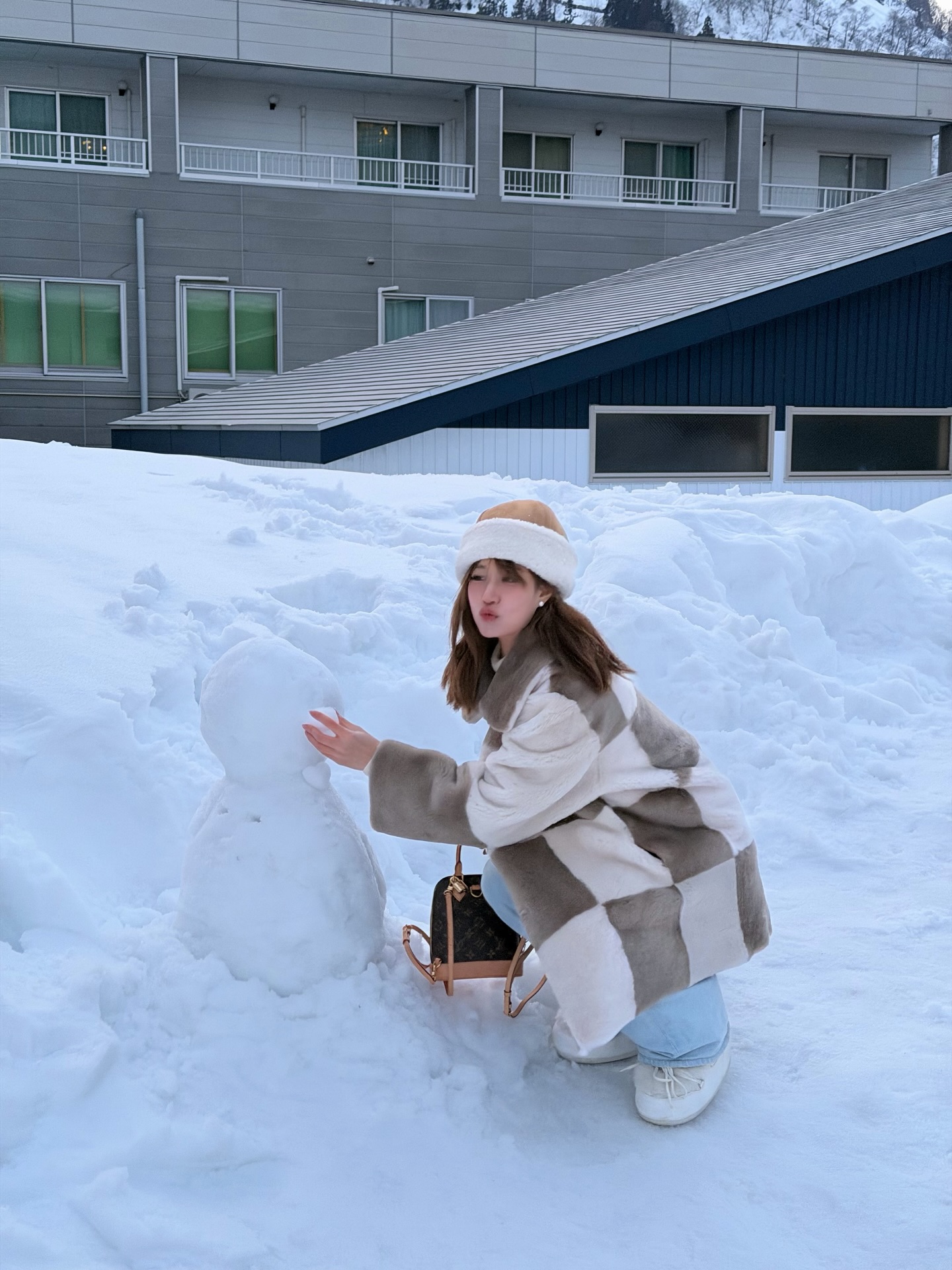 เฟย์ - พรปวีณ์ นีระสิงห์