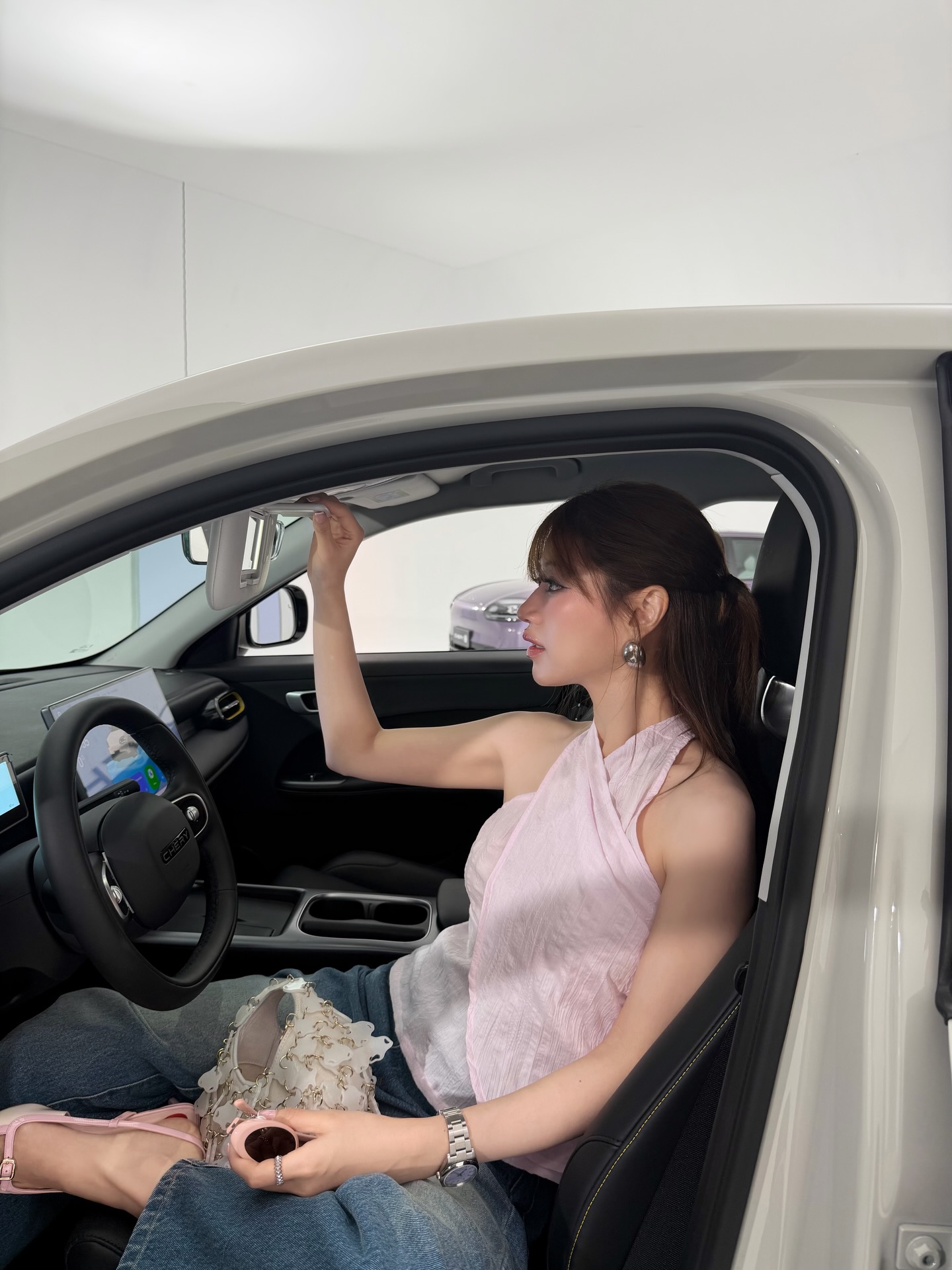 เฟย์ - พรปวีณ์ นีระสิงห์