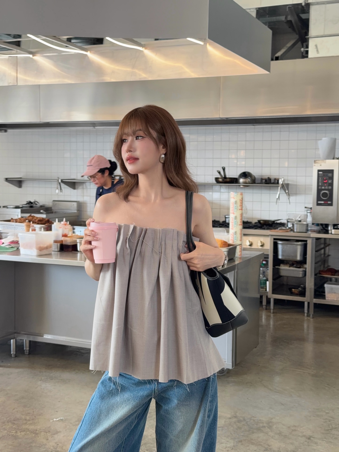 เฟย์ - พรปวีณ์ นีระสิงห์