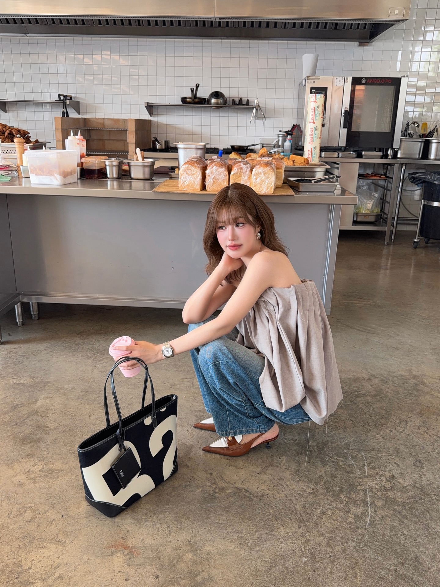 เฟย์ - พรปวีณ์ นีระสิงห์