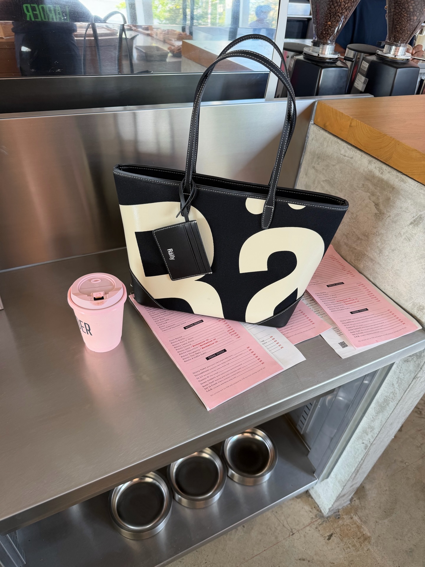 เฟย์ - พรปวีณ์ นีระสิงห์