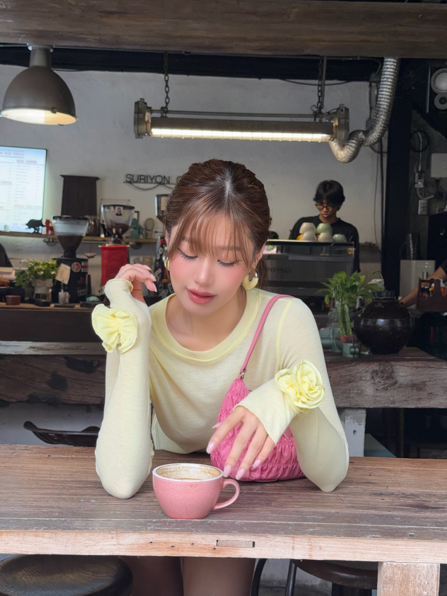 เฟย์ - พรปวีณ์ นีระสิงห์