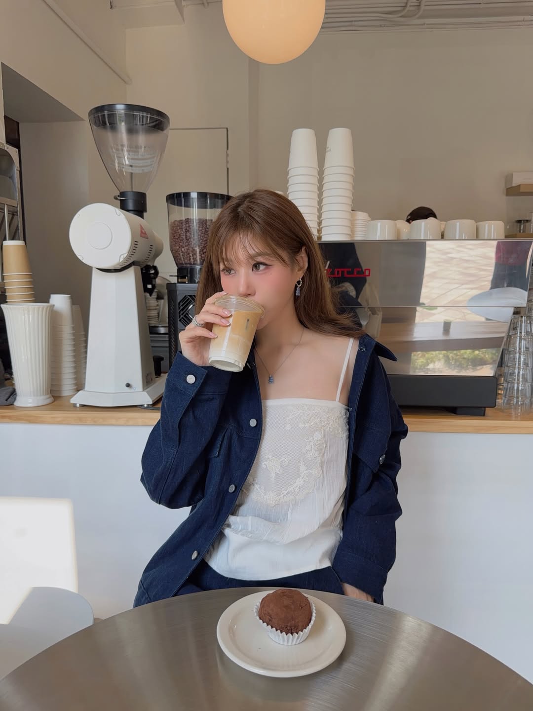 เฟย์ - พรปวีณ์ นีระสิงห์