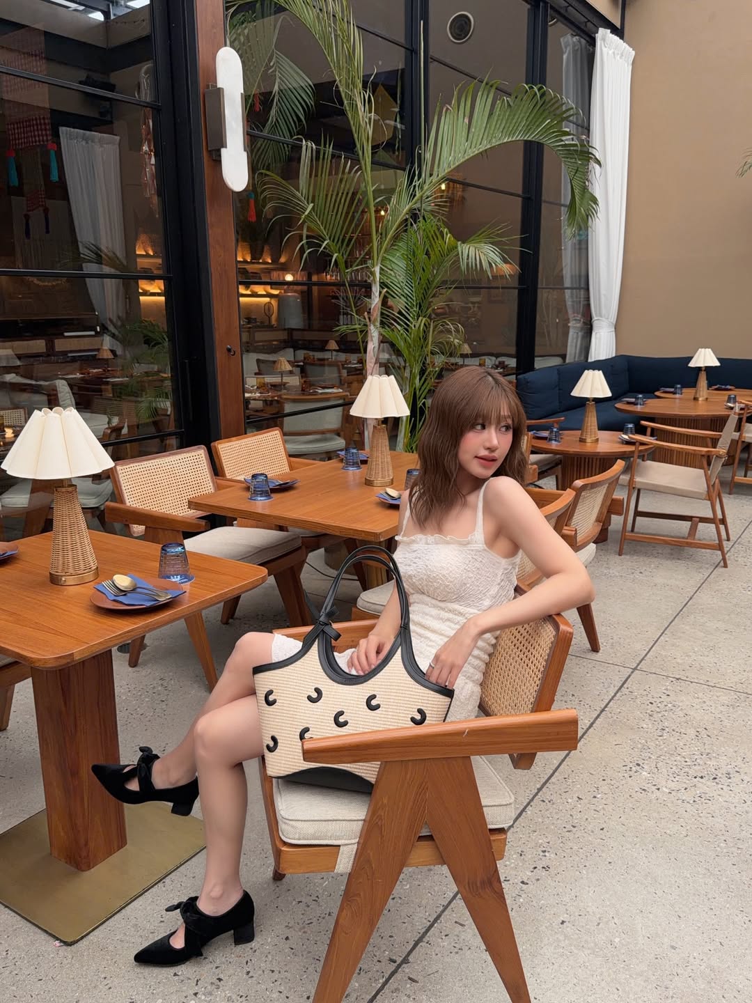 เฟย์ - พรปวีณ์ นีระสิงห์