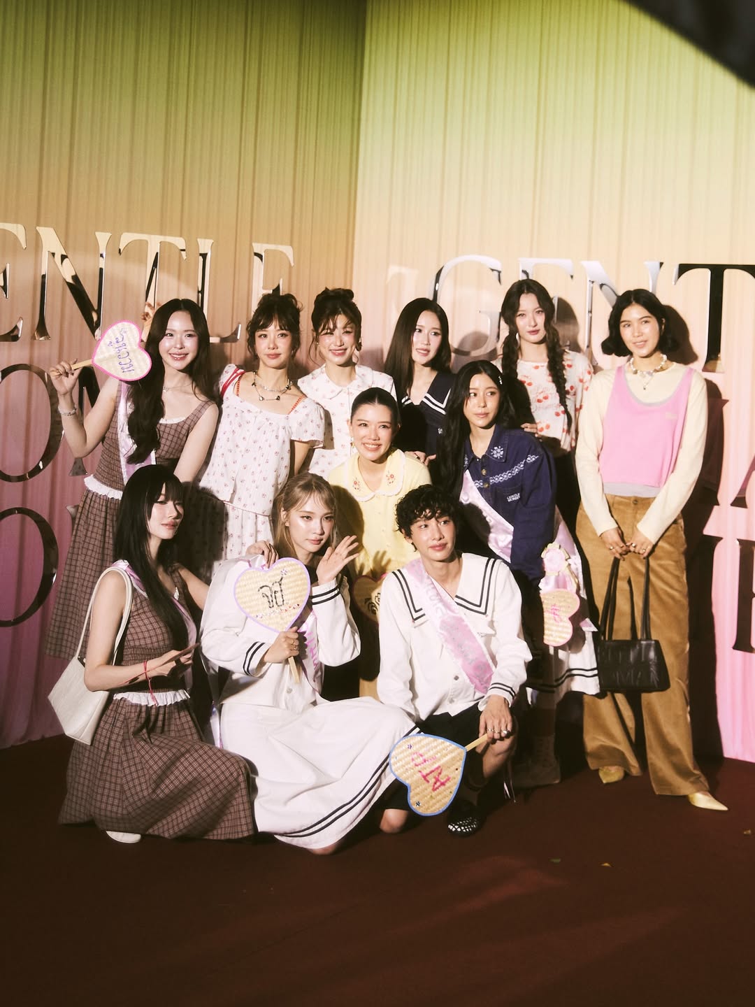 เฟย์ - พรปวีณ์ นีระสิงห์