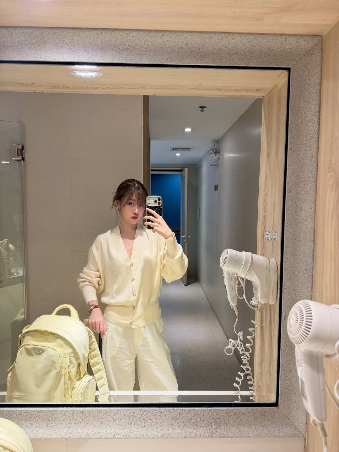 เฟย์ - พรปวีณ์ นีระสิงห์