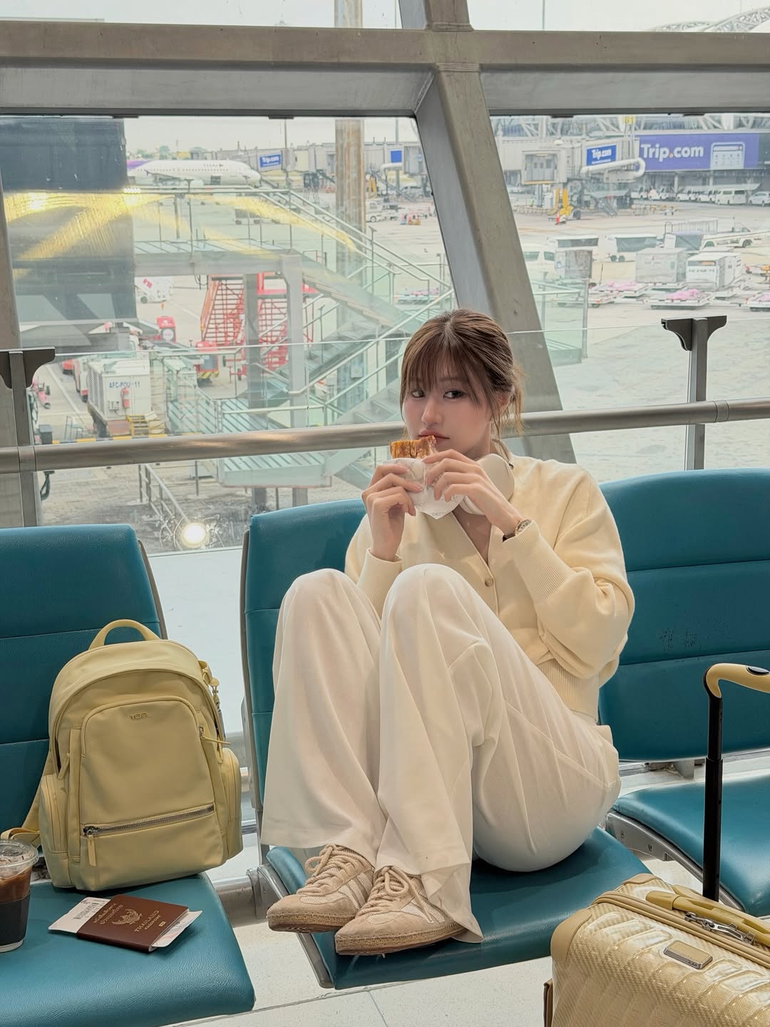 เฟย์ - พรปวีณ์ นีระสิงห์