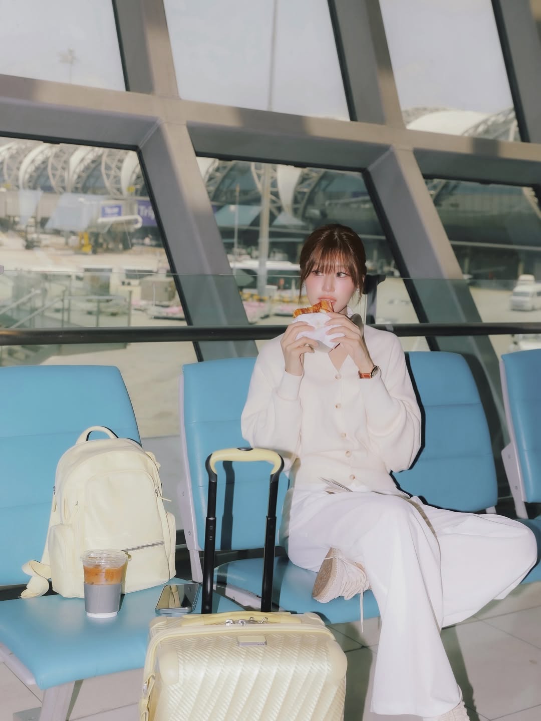 เฟย์ - พรปวีณ์ นีระสิงห์