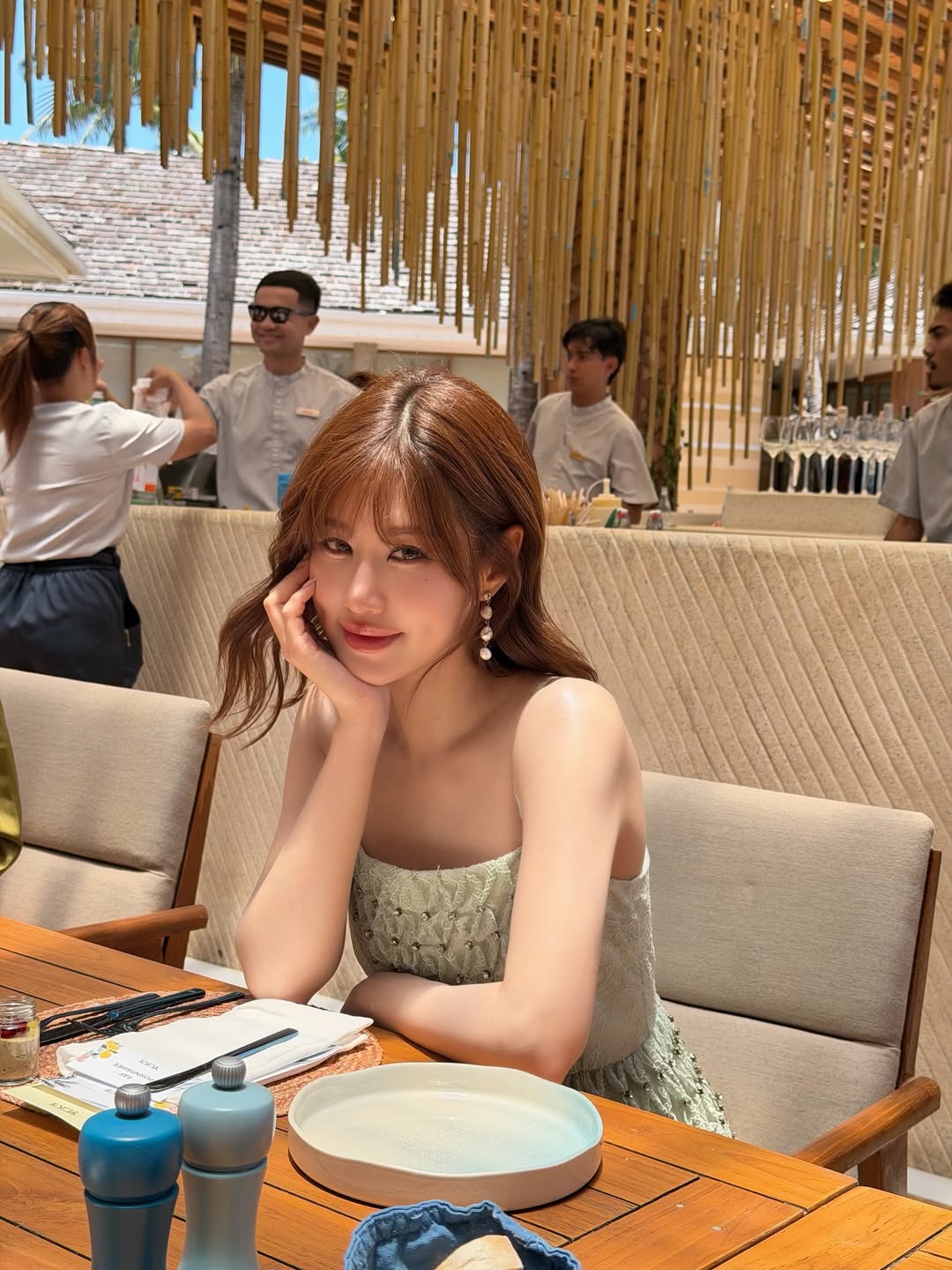 เฟย์ - พรปวีณ์ นีระสิงห์