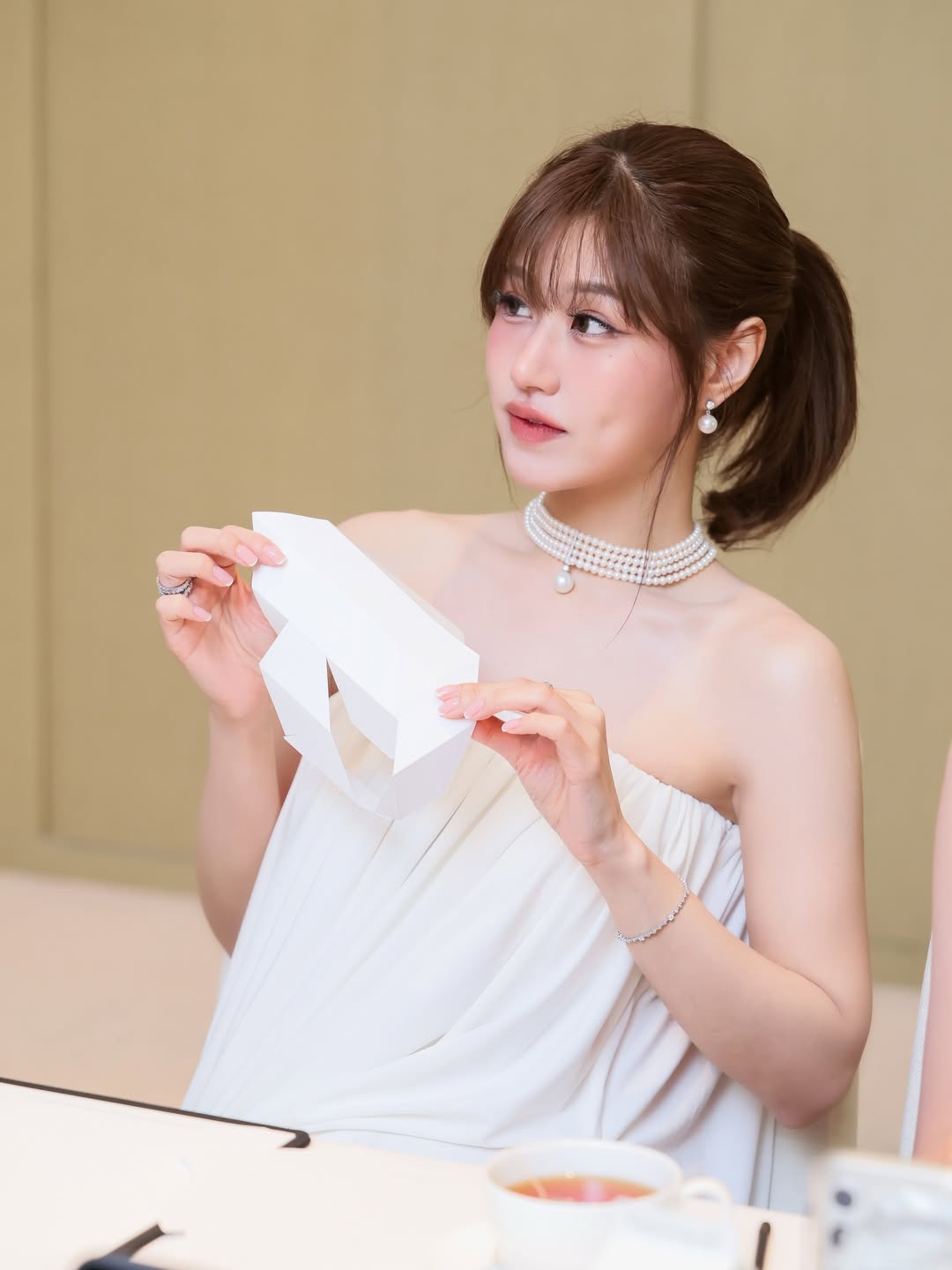 เฟย์ - พรปวีณ์ นีระสิงห์