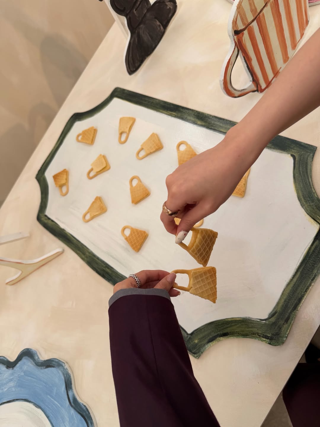 เฟย์ - พรปวีณ์ นีระสิงห์