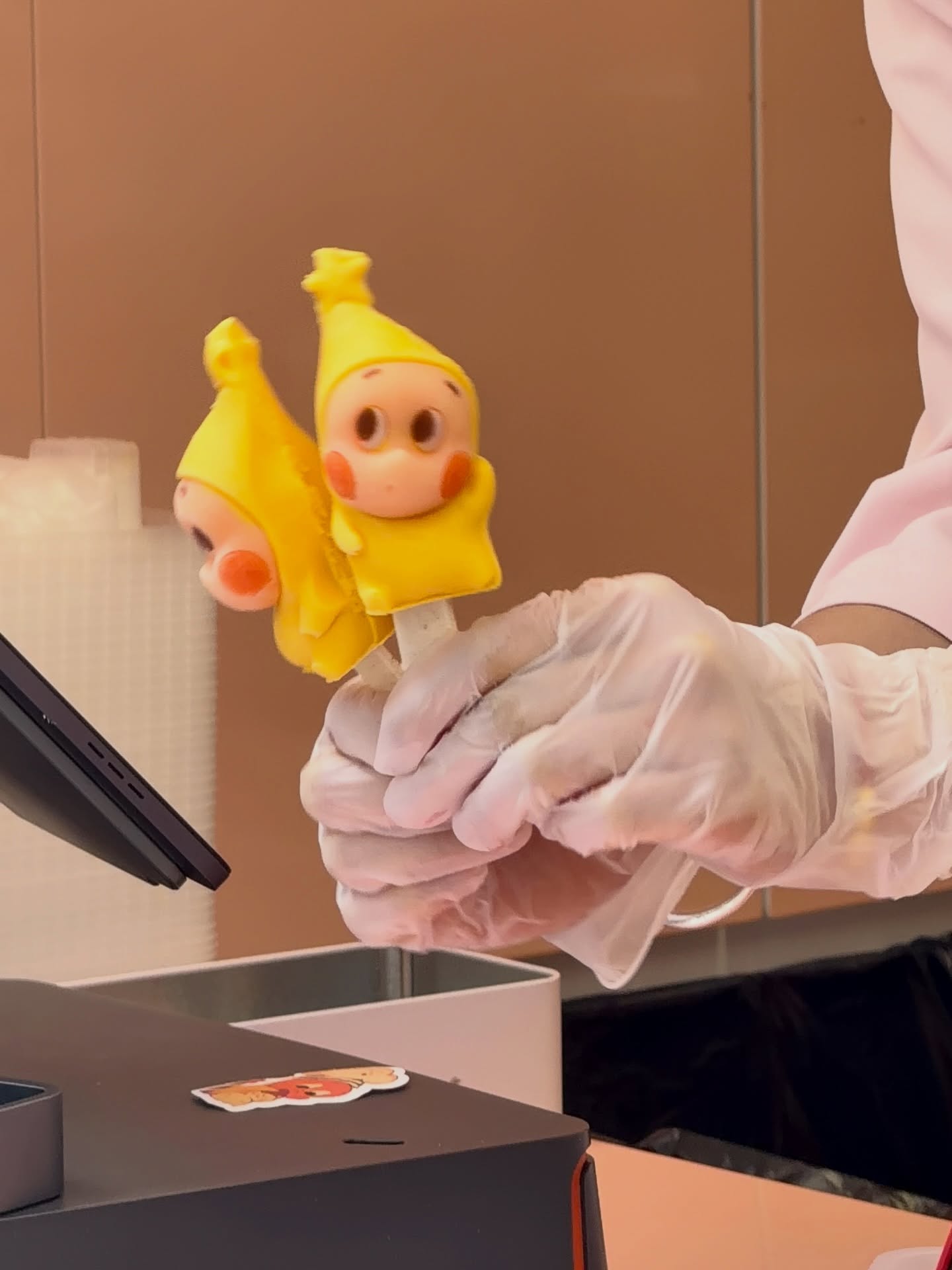 เฟย์ - พรปวีณ์ นีระสิงห์