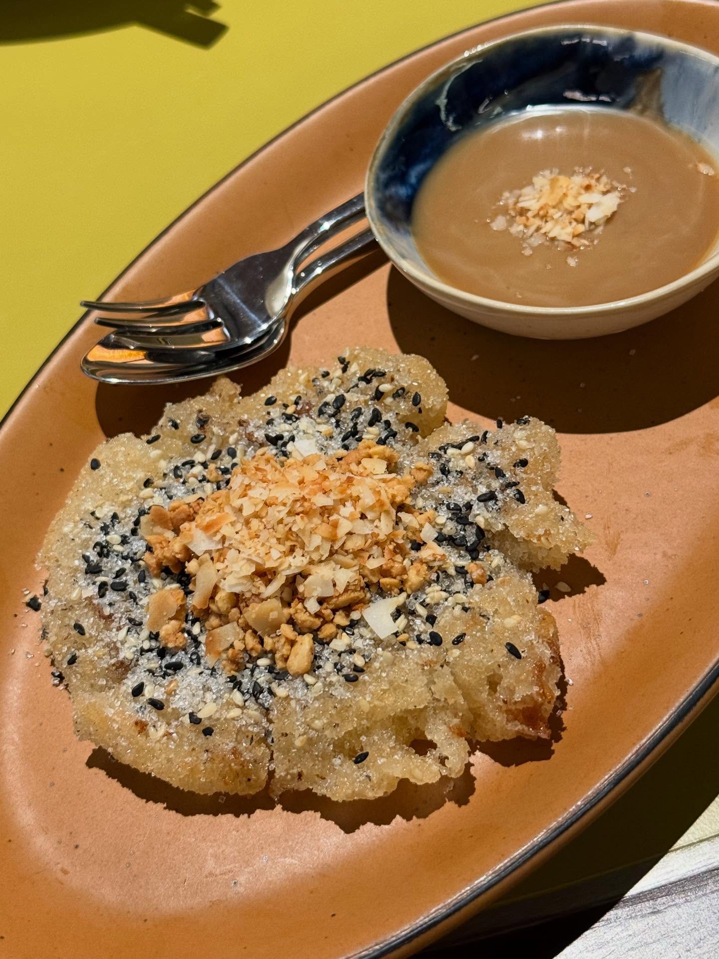 เฟย์ - พรปวีณ์ นีระสิงห์