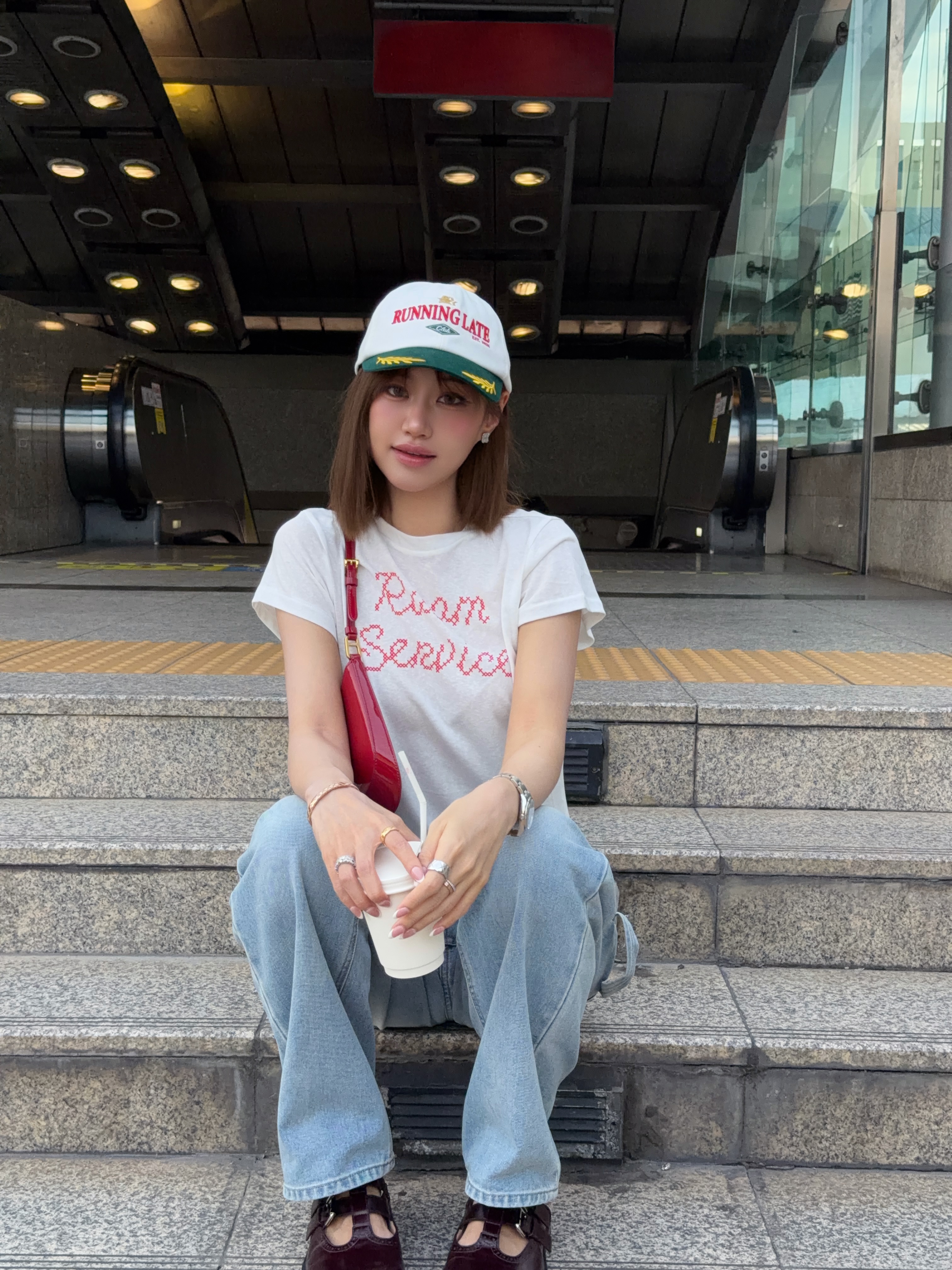 เฟย์ - พรปวีณ์ นีระสิงห์