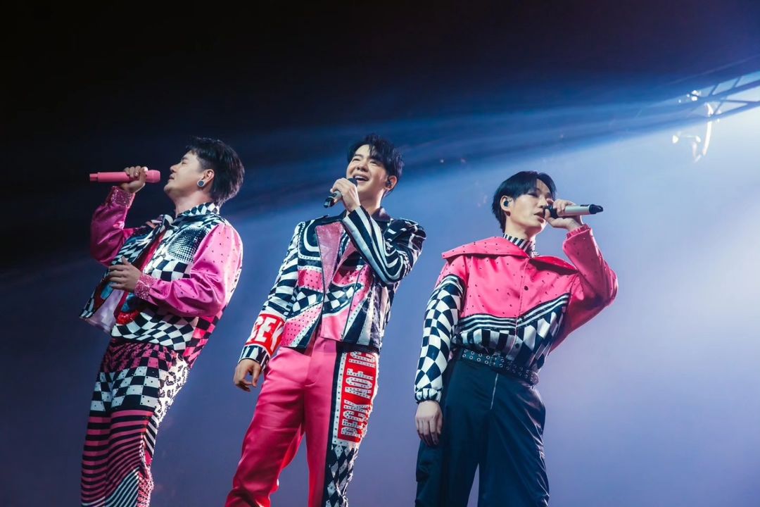 อ๊อฟ - ปองศักดิ์ รัตนพงษ์